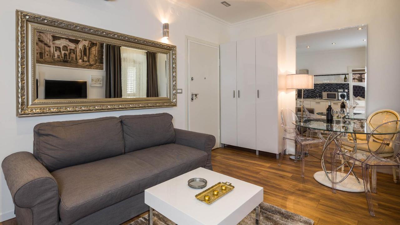 Guest House Imperial سبليت المظهر الخارجي الصورة